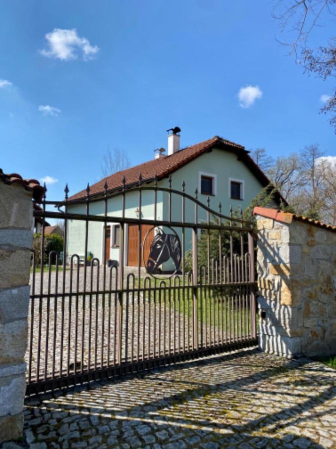 Apartmany U Rybnicka Pribraz 外观 照片